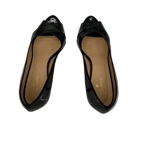 Kate Spade Black Patent Leather Peep Toe Heels Size 7 Women's - Picture 4 of 8